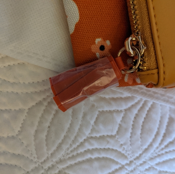 *Free w/ $40 purchase. Rachel Pally flowered clutch - Picture 6 of 6